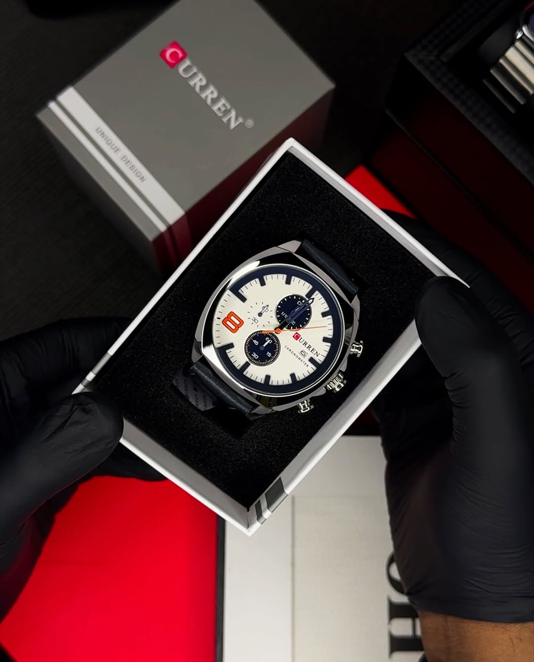 MONTRE CURREN 8324