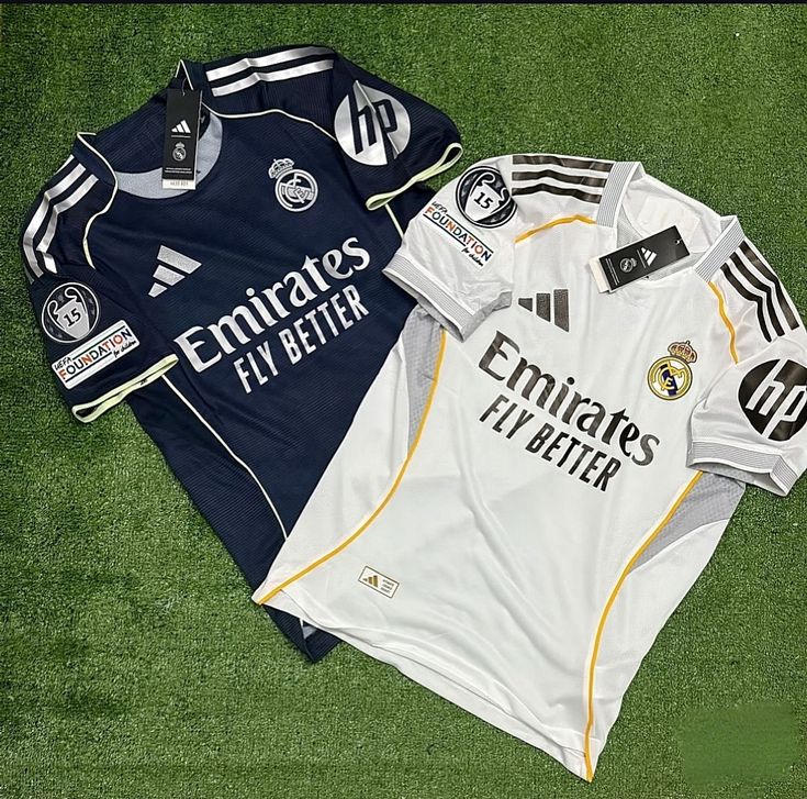 MAILLOT REAL MADRID THIRD