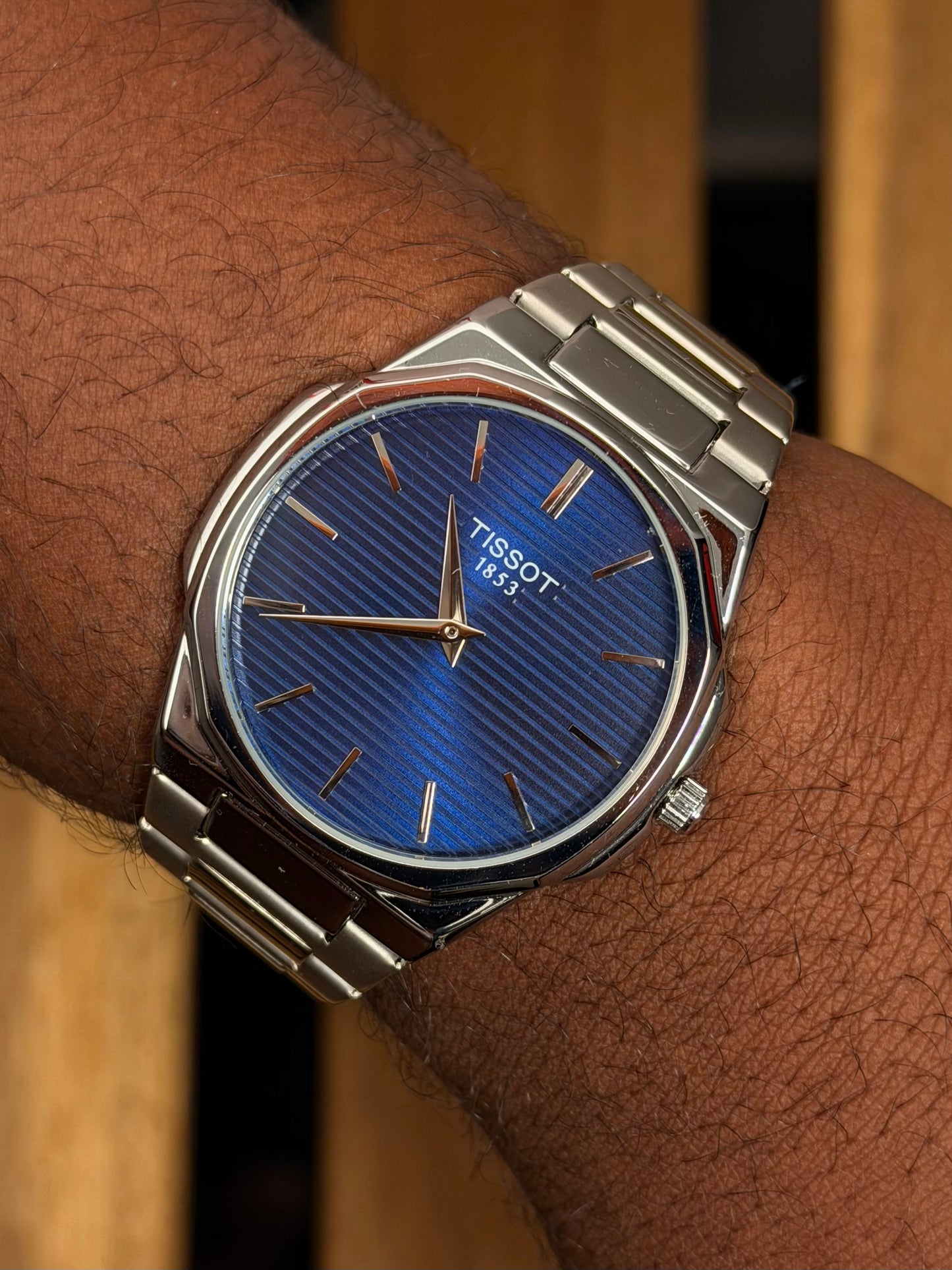 Montre Tissot Vic Ultra 80